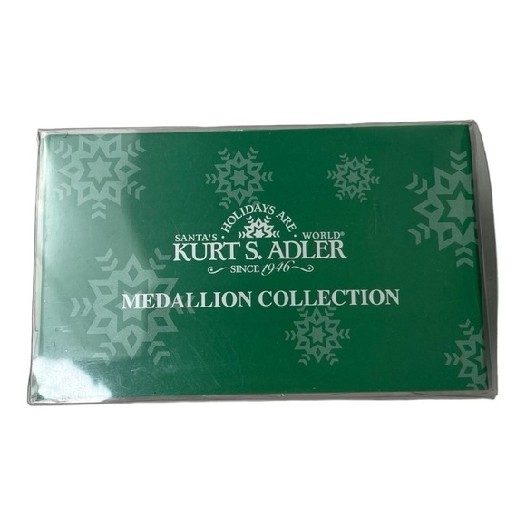 NWT Kurt Adler Christmas Bear Glass Ornament - Picture 3 of 4